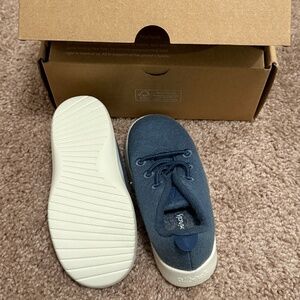 Allbirds toddler size 8 wool runners brand new